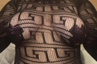 friday the 13th & Vday weekend lets get extra freaky 💘💌 Milf snowbunny mixed exotic bisexual latina😘 1 of 1🤪 rare I got a vibe unlike anyone else you've seen🎉 Sexy Sensual Seductress🌶 - Image 1