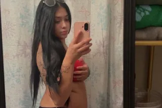 BUBBLE BUTT LATINA IN T U R L O C K NOW ‼ 💋⭐ - Image 3