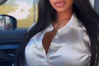 Princess with dangerous curves - Image 4